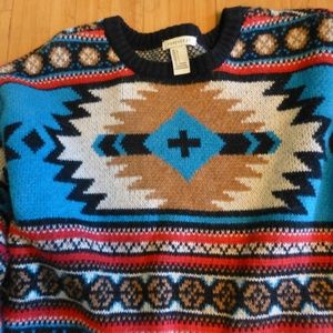 FOREVER 21 SWEATER SOUTHWESTERN STYLE
